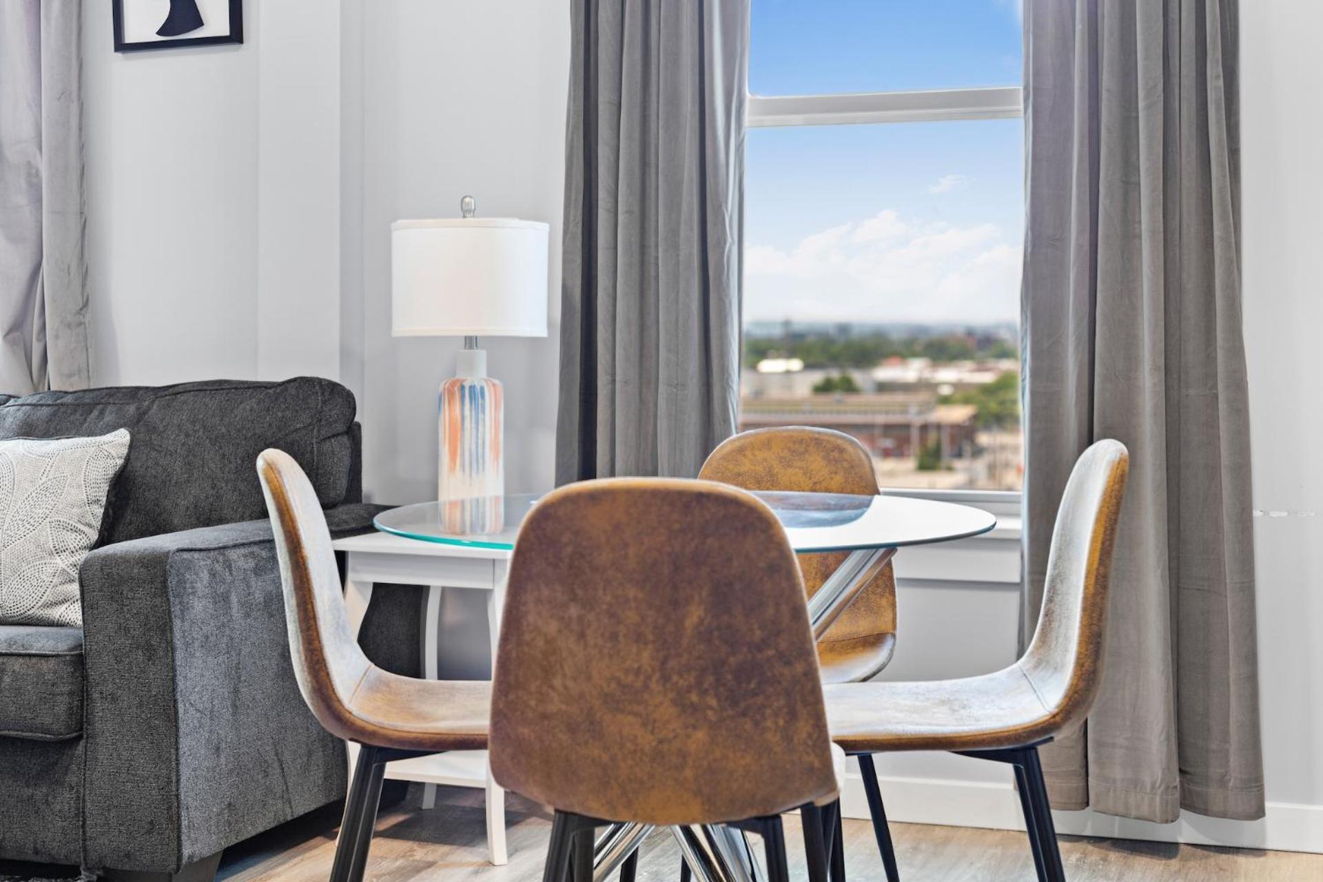 Furnished Apartments Near Encore Everett Camera foto